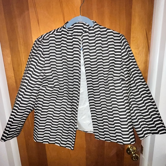 Liz Claiborne sleeveless dress with matching jacket. Size 10. - Picture 2 of 8